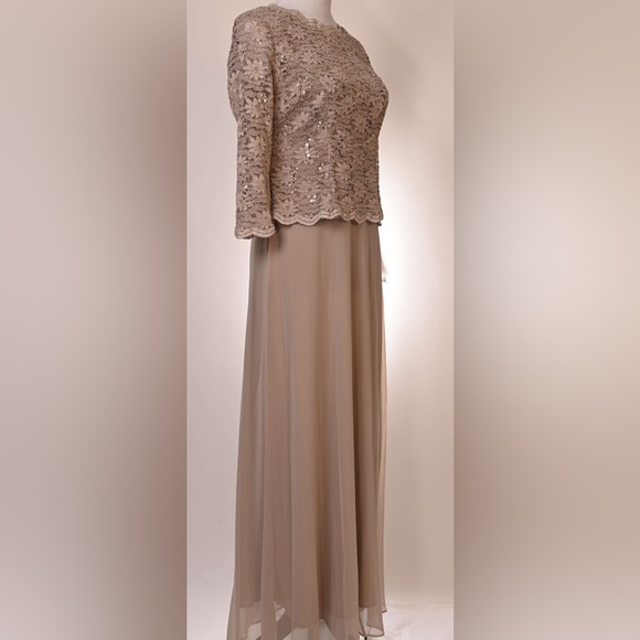 Alex Evenings Sequined Lace Gown - Picture 3 of 8